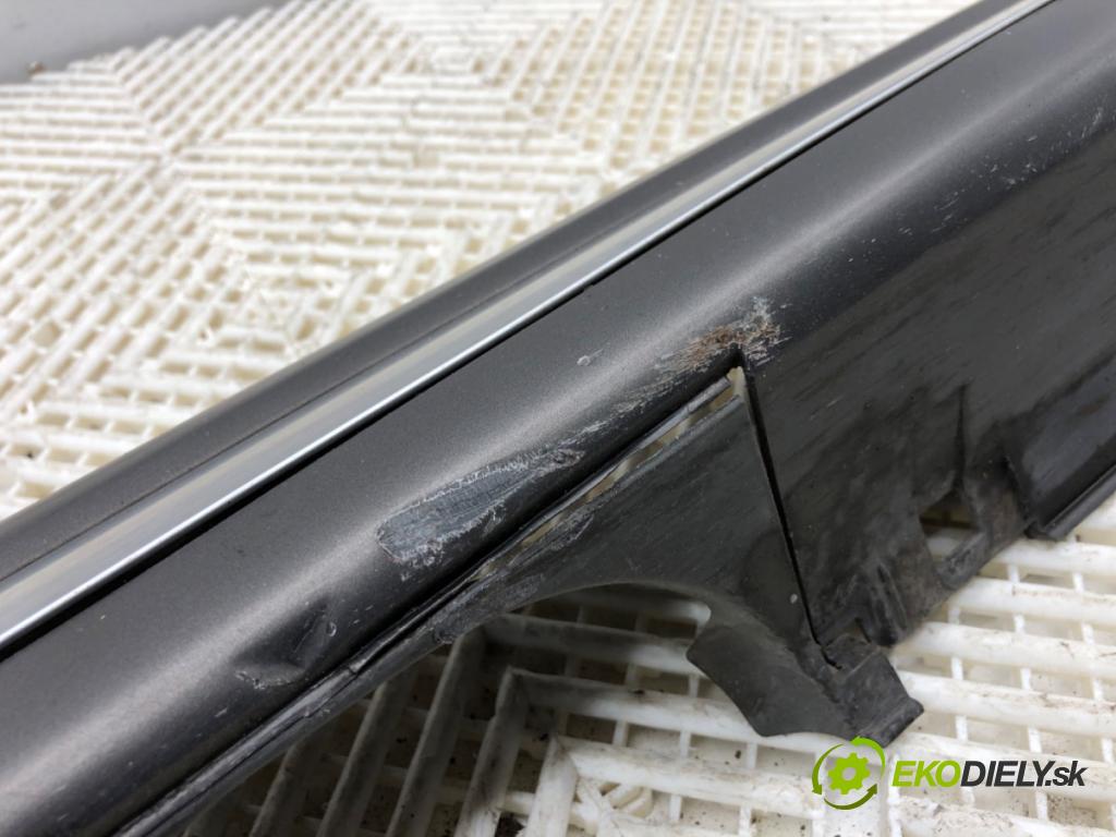 PEUGEOT 508 SW I Kombi 2017 133 kW 2.0 HDi 180 RXH 1997 lišta prahová pravý 9674306677