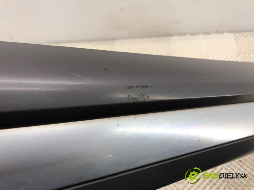 PEUGEOT 508 SW I Kombi 2017 133 kW 2.0 HDi 180 RXH 1997 lišta prahová levý 9674306777