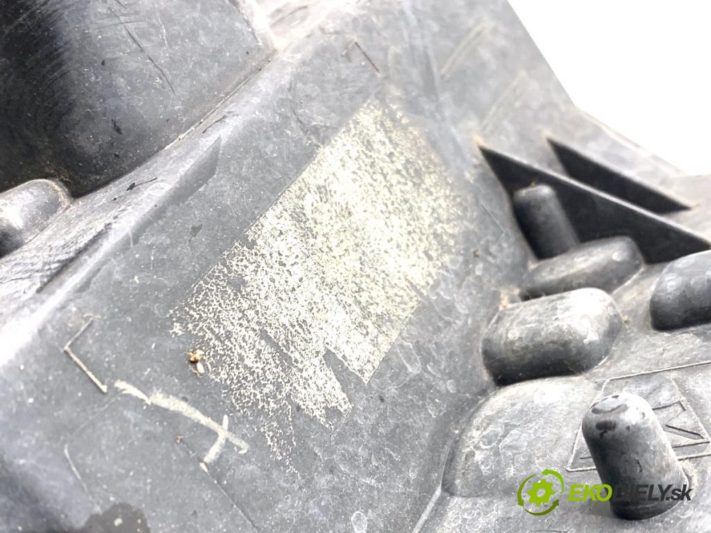 PEUGEOT 508 SW I Kombi 2017 133 kW 2.0 HDi 180 RXH 1997 světlo DRL: levý přední část