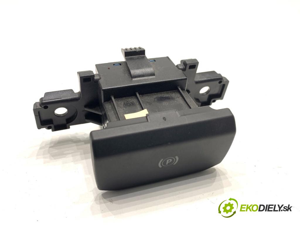 PEUGEOT 508 SW I Kombi 2017 133 kW 2.0 HDi 180 RXH 1997 BRZDA: ruční elektrický 96772967ZD (Ruční brzda)