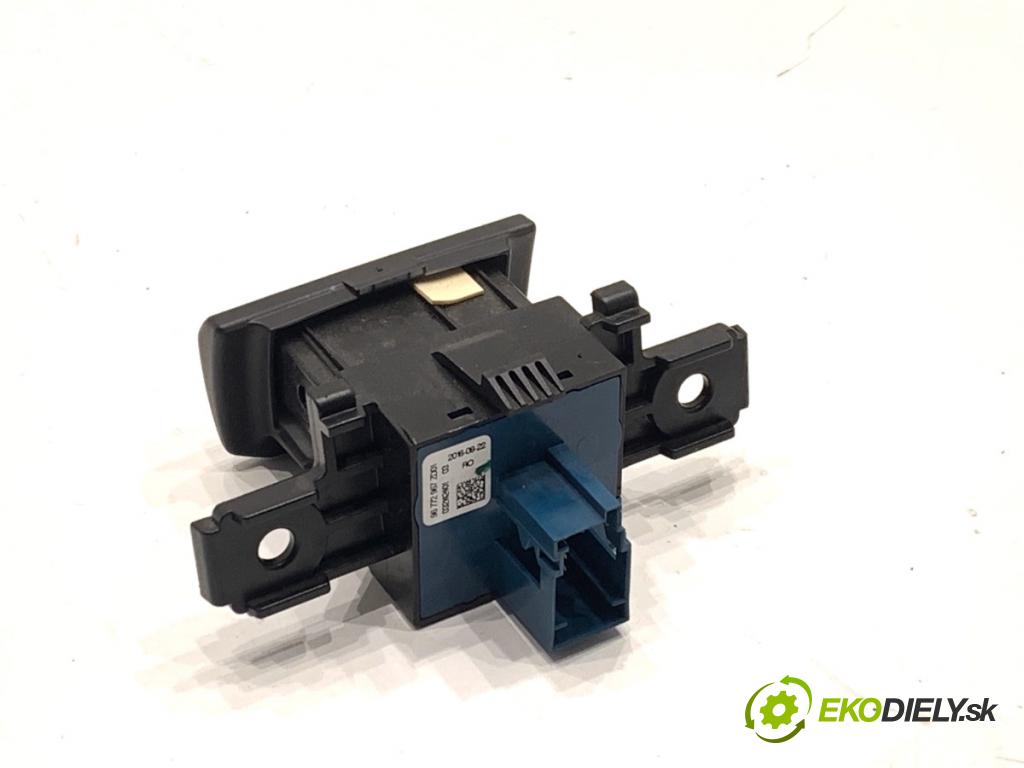 PEUGEOT 508 SW I Kombi 2017 133 kW 2.0 HDi 180 RXH 1997 BRZDA: ručný elektrický 96772967ZD (Ručná brzda)