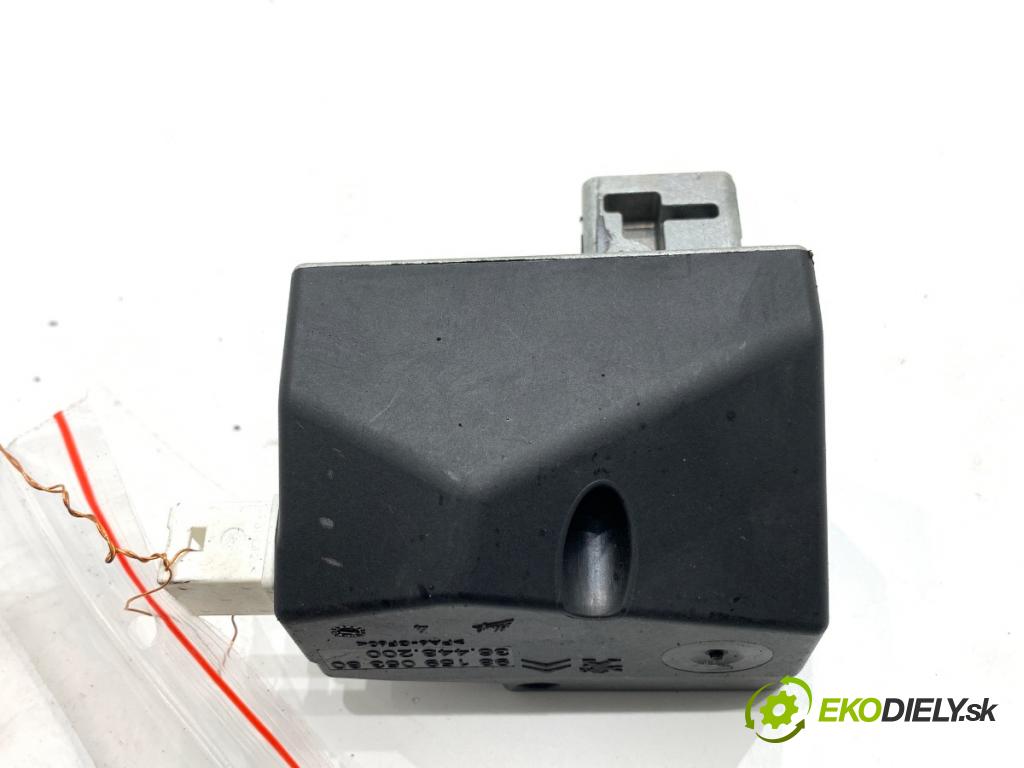 PEUGEOT 508 SW I Kombi 2017 133 kW 2.0 HDi 180 RXH 1997 blokáda volantu 9815905380 (Řízení ostatní)