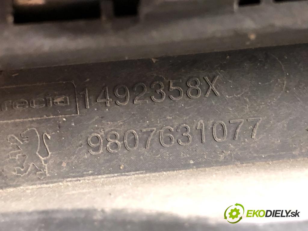 PEUGEOT 508 SW I Kombi 2017 133 kW 2.0 HDi 180 RXH 1997 Mriežka maska 9807631077 (Mriežka predná (maska chladiča))