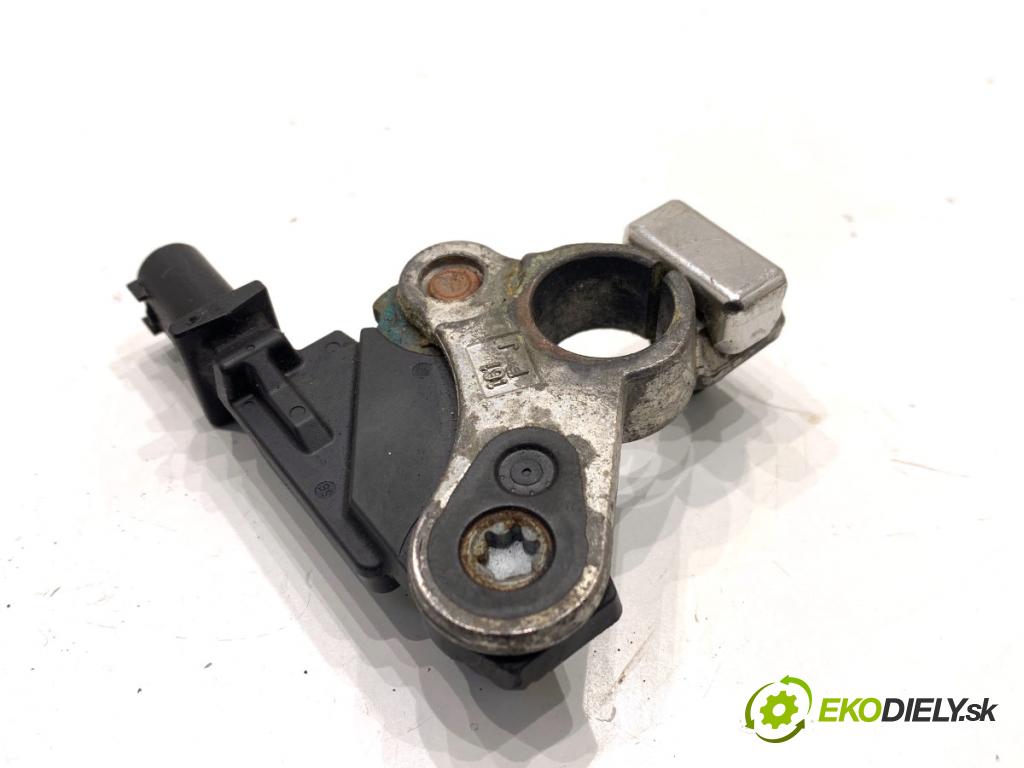 PEUGEOT 508 SW I Kombi 2017 133 kW 2.0 HDi 180 RXH 1997 svorka MINUS 9815524580