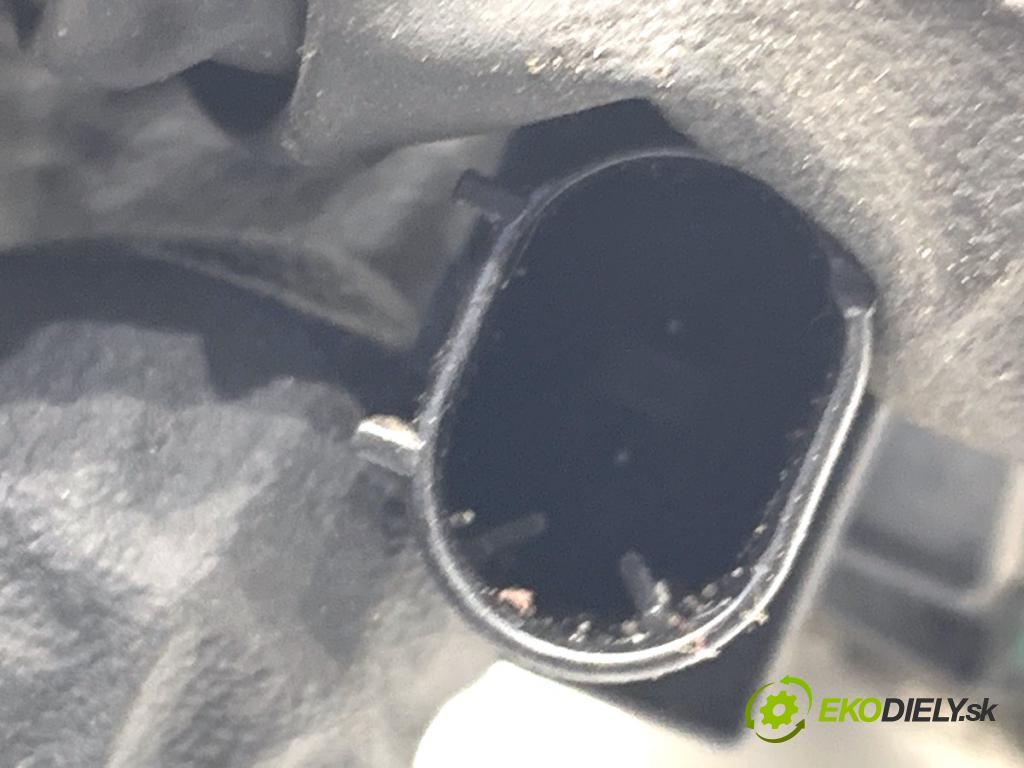 PEUGEOT 508 SW I Kombi 2017 133 kW 2.0 HDi 180 RXH 1997 svorka MINUS 9815524580