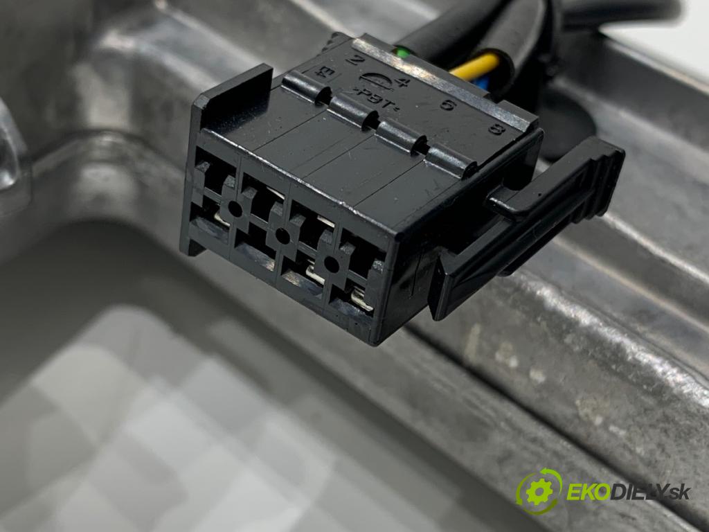 PEUGEOT 508 SW I Kombi 2017 133 kW 2.0 HDi 180 RXH 1997 VLAK: dveří zadní část 9677615380