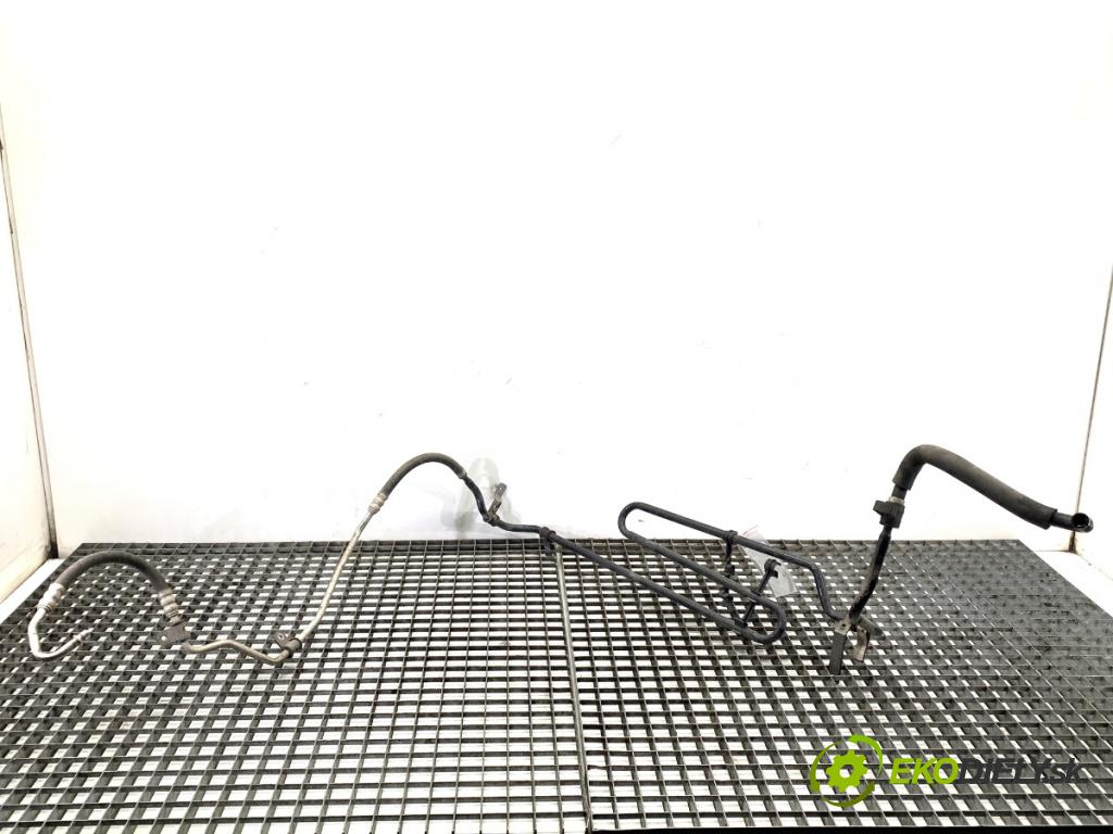 PEUGEOT 508 SW I Kombi 2017 133 kW 2.0 HDi 180 RXH 1997 hadice servočerpadlo 9686564080 (Trubka servo čerpadla)