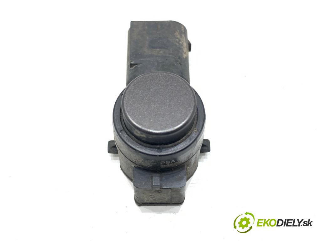 PEUGEOT 508 SW I Kombi 2017 133 kW 2.0 HDi 180 RXH 1997 snímač PDC 9675202477D3