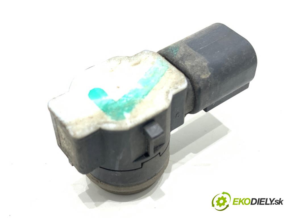 PEUGEOT 508 SW I Kombi 2017 133 kW 2.0 HDi 180 RXH 1997 snímač PDC 9675202477XT