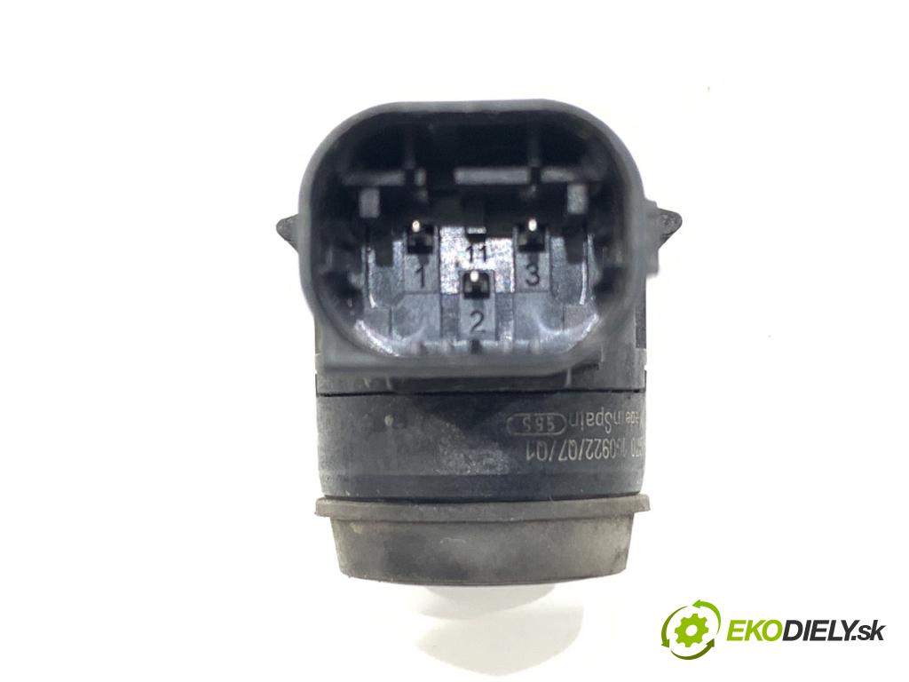 PEUGEOT 508 SW I Kombi 2017 133 kW 2.0 HDi 180 RXH 1997 snímač PDC 9675202477XT