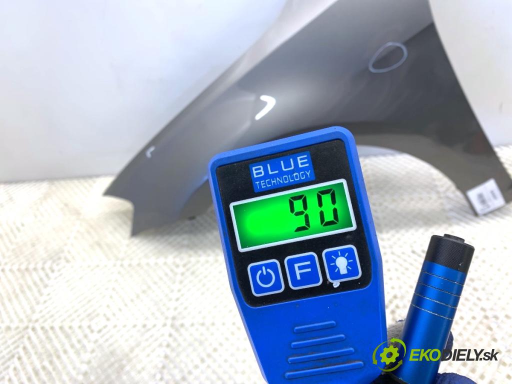 VW GOLF VII liftback 2016 92 kW 1.4 TSI 1395 blatník levý přední část LA7N