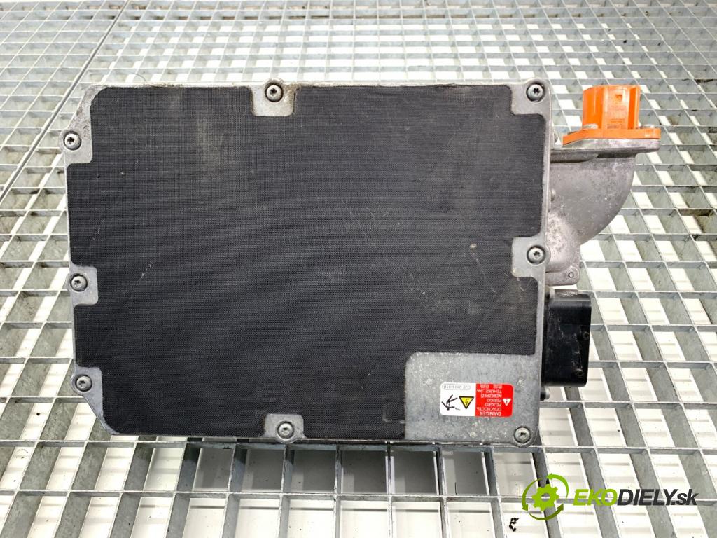 SKODA SUPERB III Kombi 2020 160 kW 1.4 TSI iV 1395 Modul STANICE: NABÍJANIE: 3V0915682A