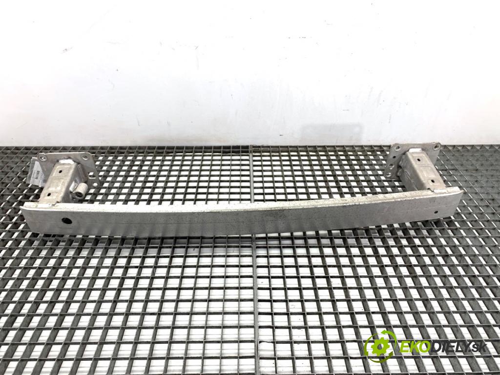 PEUGEOT 308 II liftback 2020 96 kW 1.2 THP 130 1199 výztuha nárazníka zadní část  (Zadní výztuha)