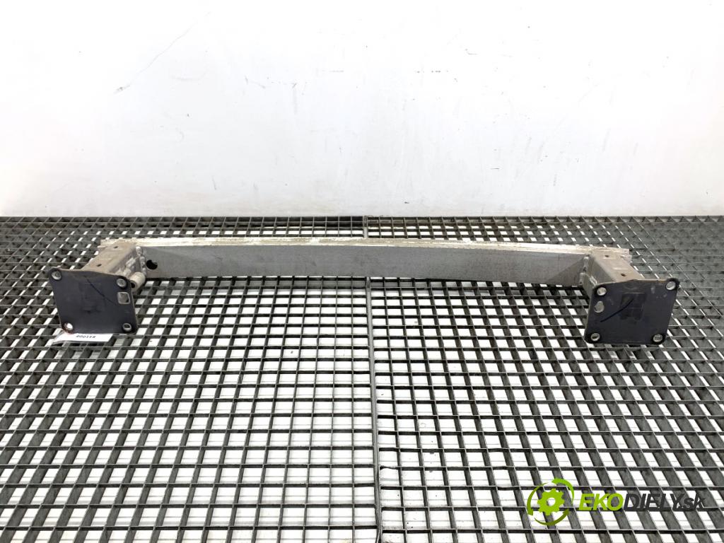 PEUGEOT 308 II liftback 2020 96 kW 1.2 THP 130 1199 výztuha nárazníka zadní část  (Zadní výztuha)