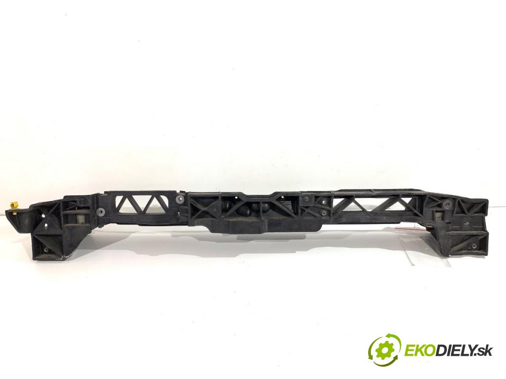 PEUGEOT 308 II liftback 2020 96 kW 1.2 THP 130 1199 výztuha horní 9816603980 (Výztuha)