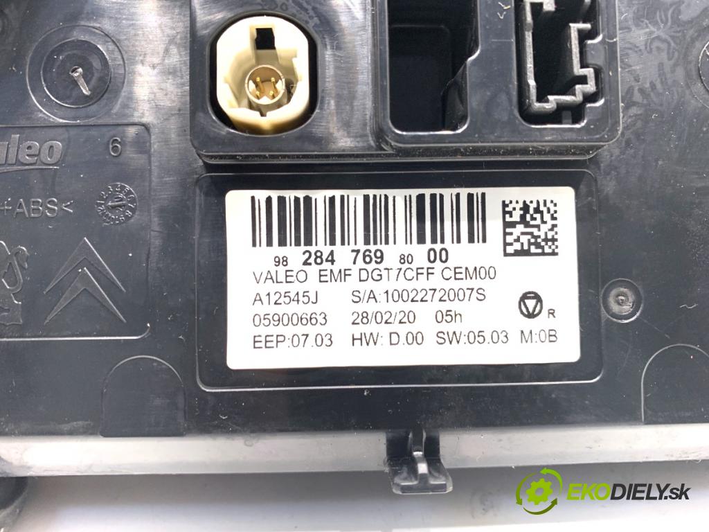 PEUGEOT 308 II liftback 2020 96 kW 1.2 THP 130 1199 Dislpej 9828476980 (Prístrojová doska)