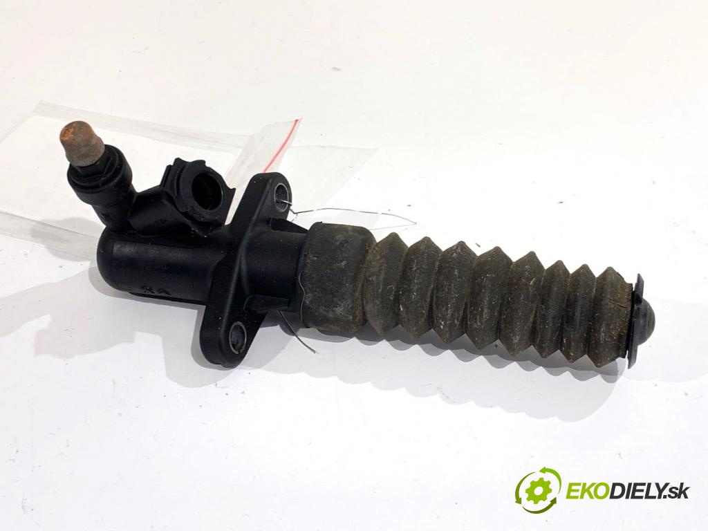 PEUGEOT 308 II liftback 2020 96 kW 1.2 THP 130 1199 spojkový válec motorek spojky 9809468580 (Spojkový válec)