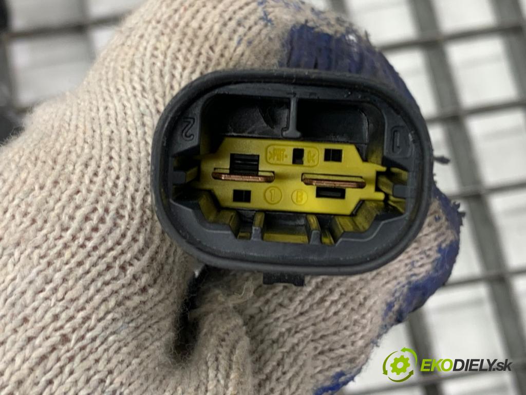 PEUGEOT 308 II liftback 2020 96 kW 1.2 THP 130 1199 ventilátor chladiče 9836638080 (Ventilátor)