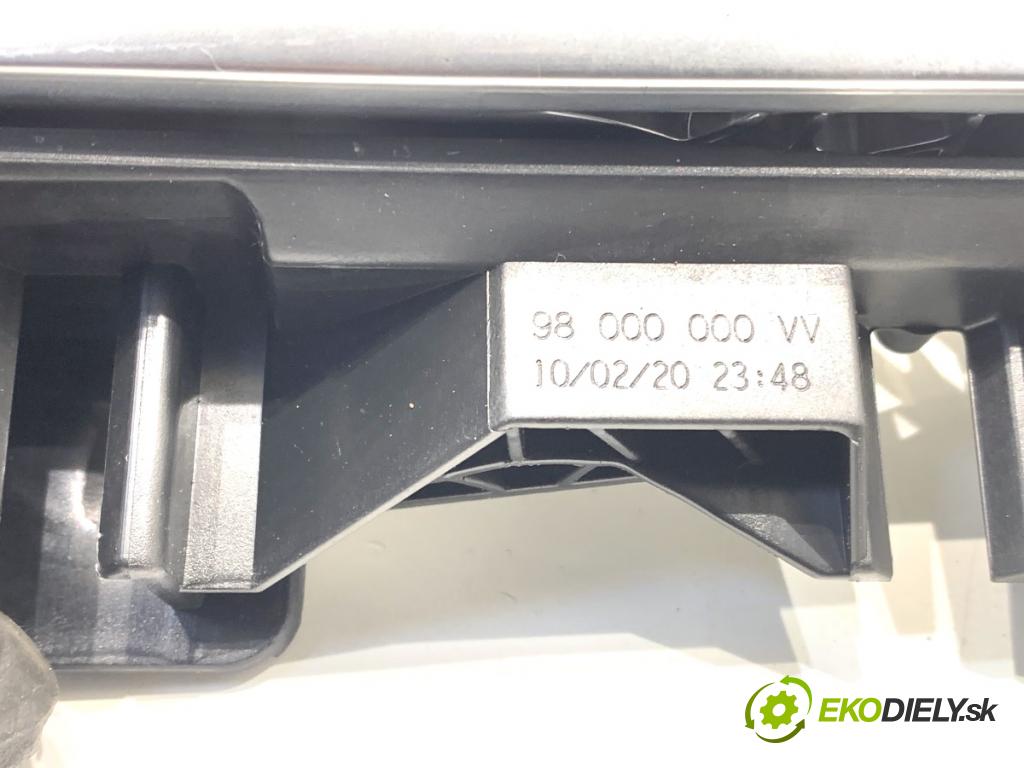 PEUGEOT 308 II liftback 2020 96 kW 1.2 THP 130 1199 klika vnitřní pravý přední část 98000000VV