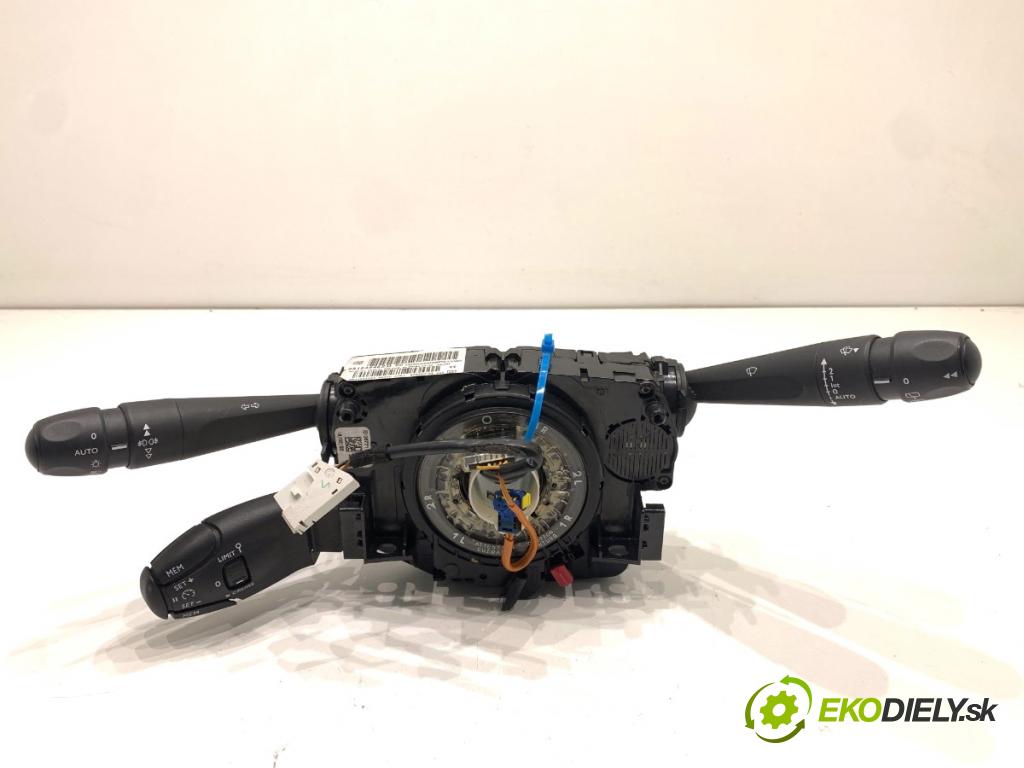 PEUGEOT 308 II liftback 2020 96 kW 1.2 THP 130 1199 Prepínač kombinovaný 98154546ZD (Prepínacie páčky pod volantom)