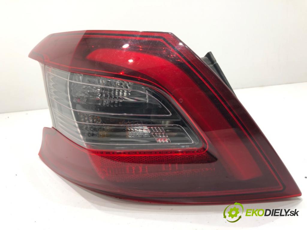 PEUGEOT 308 II liftback 2020 96 kW 1.2 THP 130 1199 Svetlo ľavy zad 9823728680