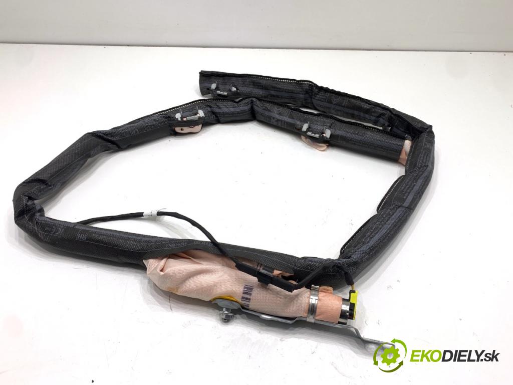 PEUGEOT 308 II liftback 2020 96 kW 1.2 THP 130 1199 stropní pravý 