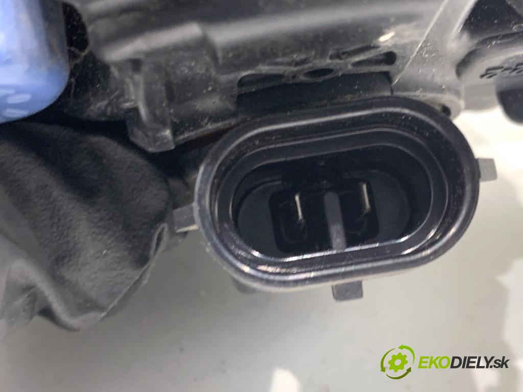 PEUGEOT 308 II liftback 2020 96 kW 1.2 THP 130 1199 hmlové svetlo, hmlovka pravý přední část 89211690