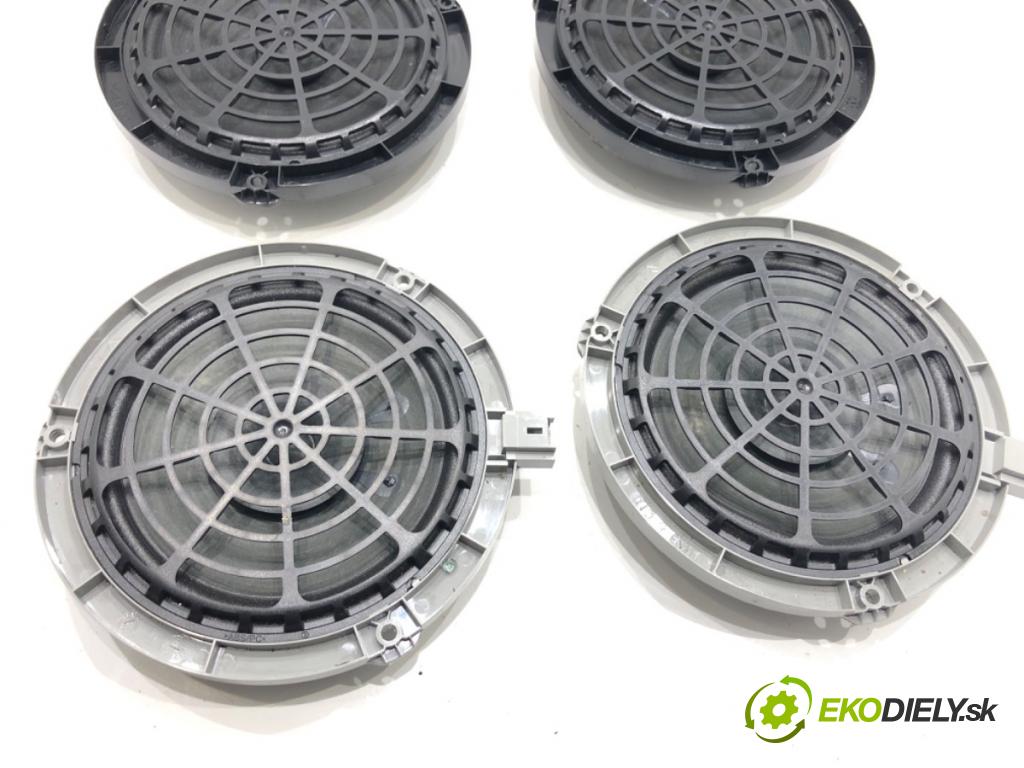 PEUGEOT 308 II liftback 2020 96 kW 1.2 THP 130 1199 reproduktory 9803506380