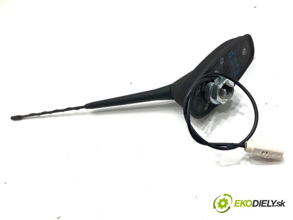 PEUGEOT 308 II liftback 2020 96 kW 1.2 THP 130 1199 ANTENA 9819667580