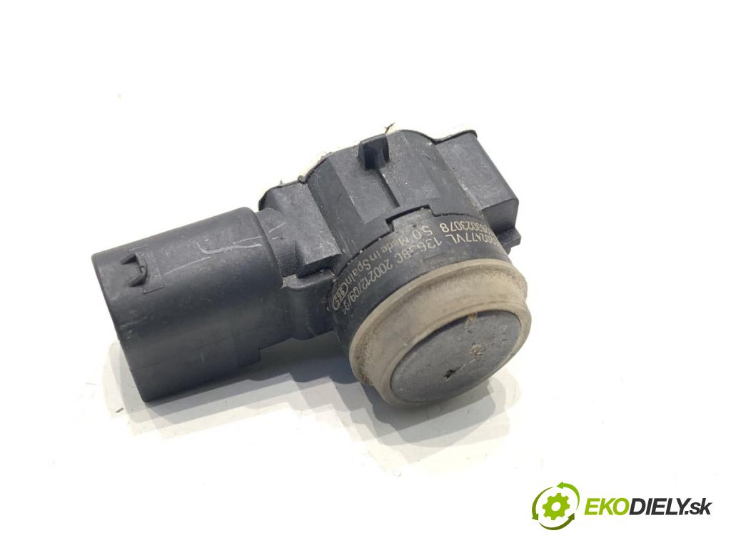 PEUGEOT 308 II liftback 2020 96 kW 1.2 THP 130 1199 snímač PDC 9675202477VL