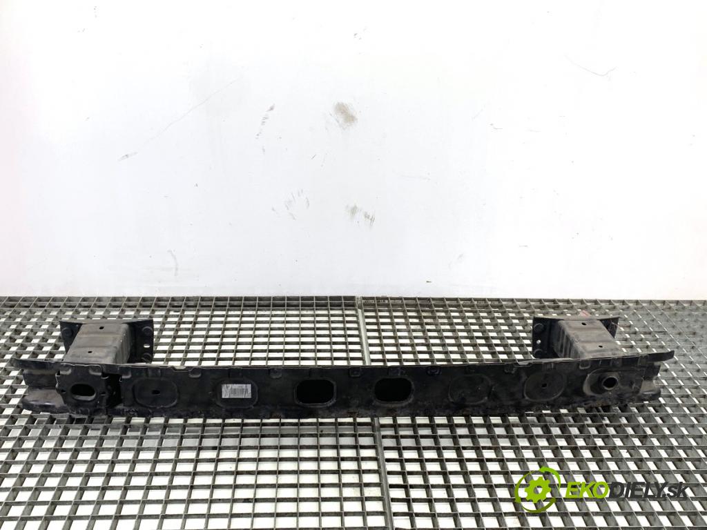 MERCEDES-BENZ W176 liftback 2015 90 kW A 180 (176.042) 1595 výztuha nárazníka zadní část A2466101100 (Zadní výztuha)