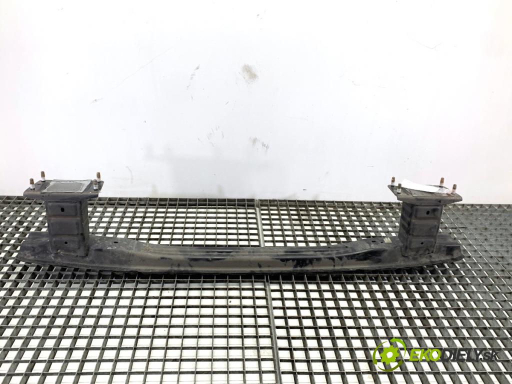 MERCEDES-BENZ W176 liftback 2015 90 kW A 180 (176.042) 1595 výztuha nárazníka zadní část A2466101100 (Zadní výztuha)