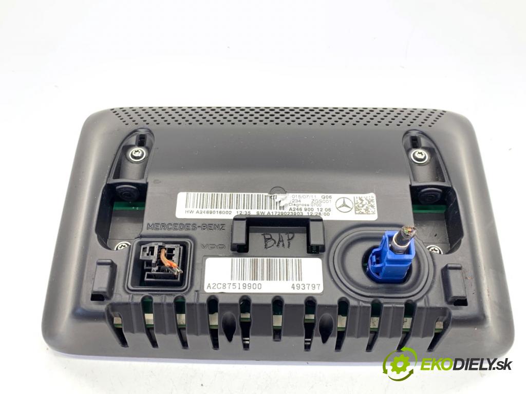 MERCEDES-BENZ W176 liftback 2015 90 kW A 180 (176.042) 1595 Dislpej A2469001206 (Prístrojová doska)