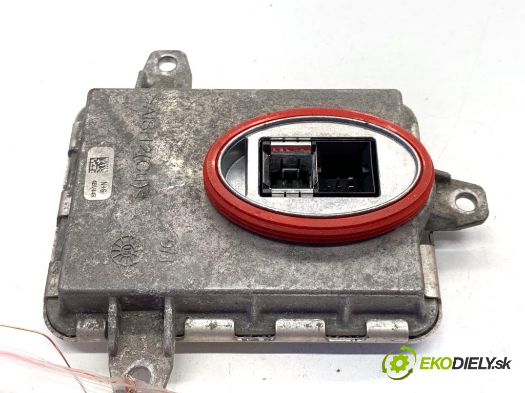 MERCEDES-BENZ W176 liftback 2015 90 kW A 180 (176.042) 1595 Menič XENON  (Riadiaca jednotka xenónu)