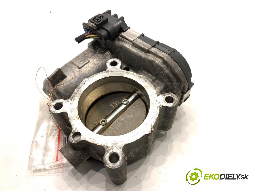 MERCEDES-BENZ W176 liftback 2015 90 kW A 180 (176.042) 1595 Škrtiaca klapka A2701410025 (Škrtiaca klapka)