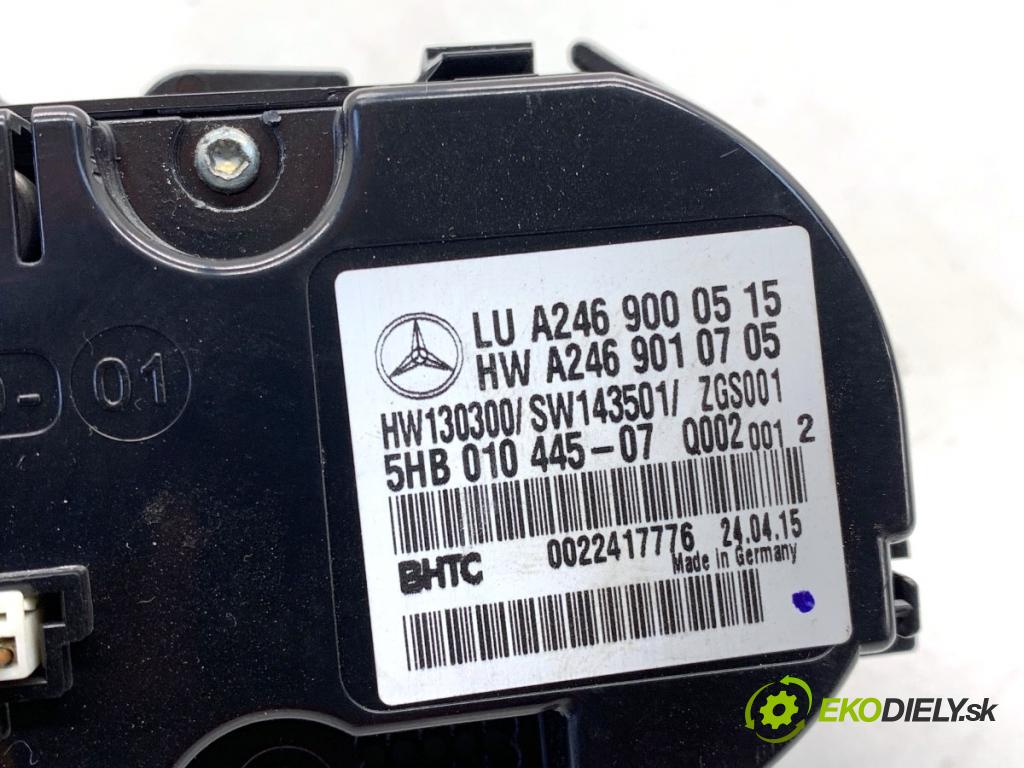 MERCEDES-BENZ W176 liftback 2015 90 kW A 180 (176.042) 1595 Panel ovládaní topení A2469000515 (Páčky pod volantem)