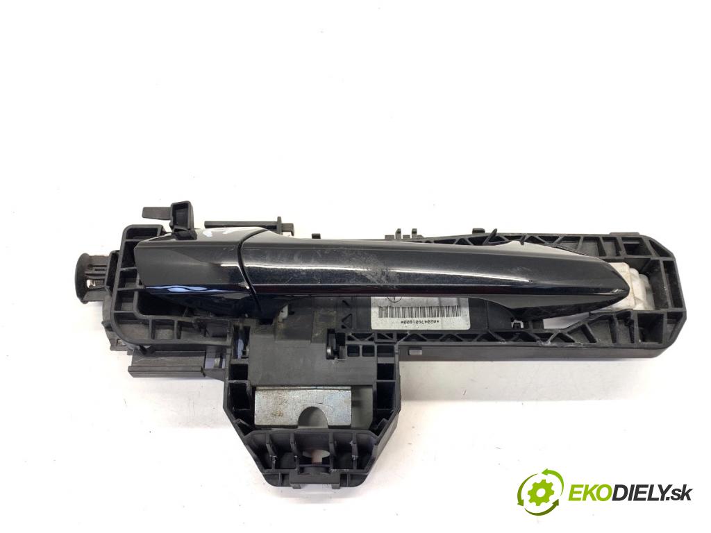 MERCEDES-BENZ W176 liftback 2015 90 kW A 180 (176.042) 1595 klika vnejší pravý přední část A2047601800