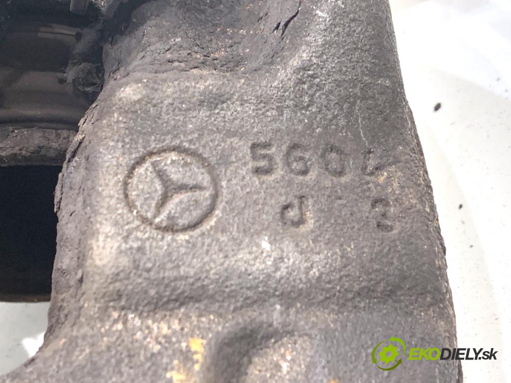 MERCEDES-BENZ W176 liftback 2015 90 kW A 180 (176.042) 1595 Brzdič strmeň pravy predný