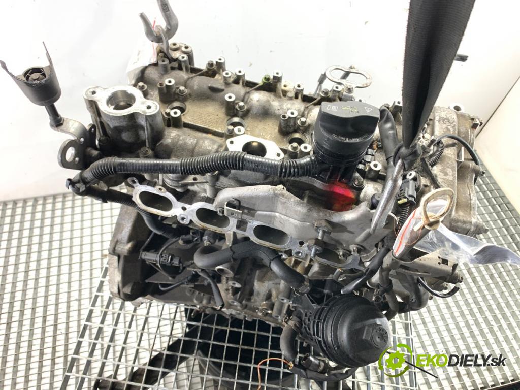 MERCEDES-BENZ W176 liftback 2015 90 kW A 180 (176.042) 1595 Motor 270910 (Motor)