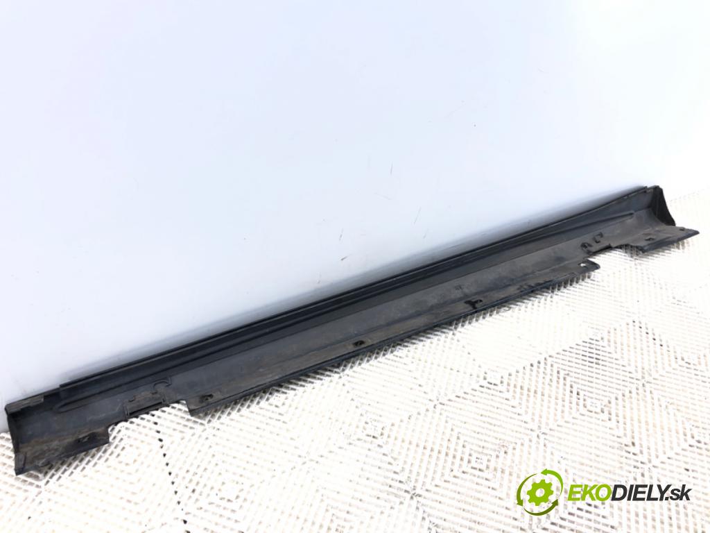 MERCEDES-BENZ W176 liftback 2015 90 kW A 180 (176.042) 1595 lišta prahová pravý A1766980154
