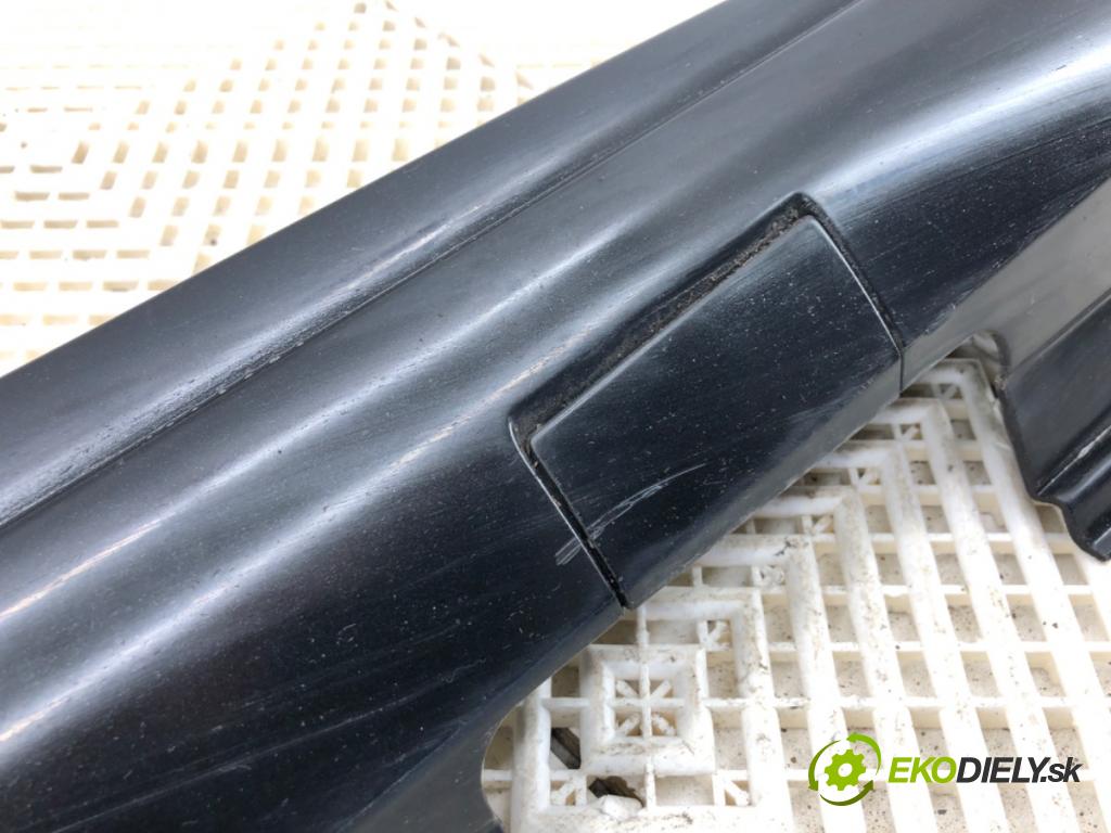 MERCEDES-BENZ W176 liftback 2015 90 kW A 180 (176.042) 1595 lišta prahová levý A1766980054