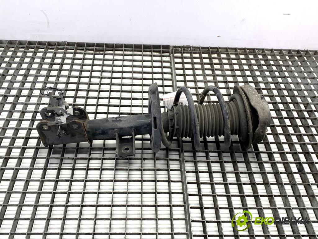 MERCEDES-BENZ W176 liftback 2015 90 kW A 180 (176.042) 1595 tlumič pravý přední část ZE A1763203038