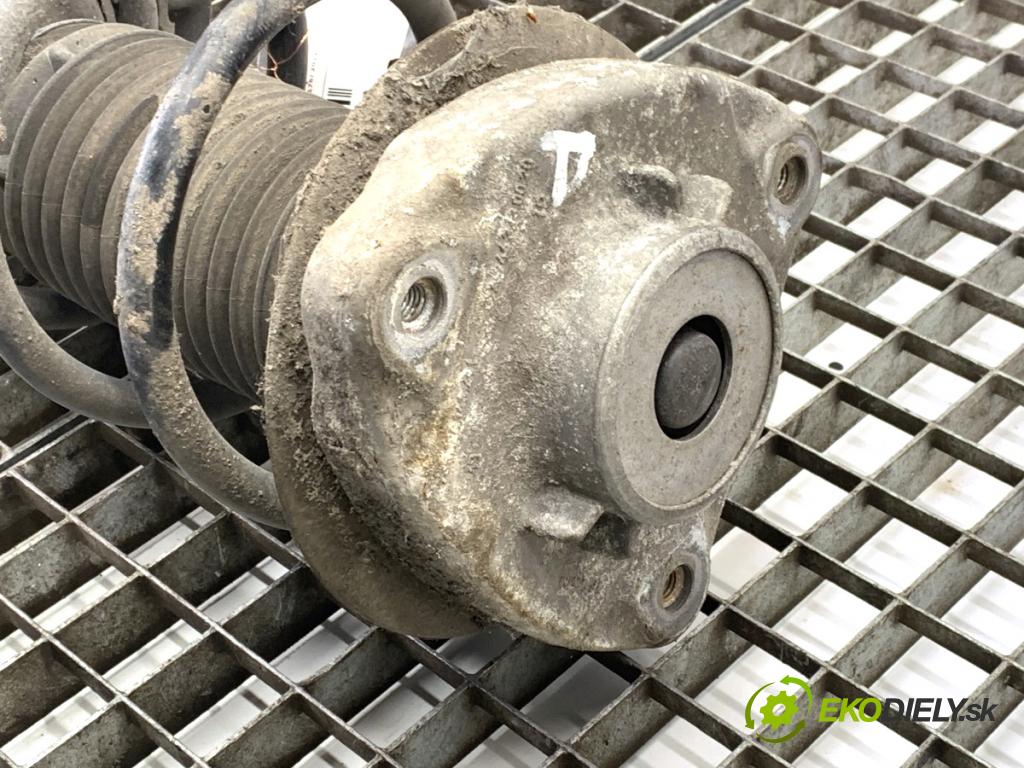 MERCEDES-BENZ W176 liftback 2015 90 kW A 180 (176.042) 1595 tlumič pravý přední část ZE A1763203038