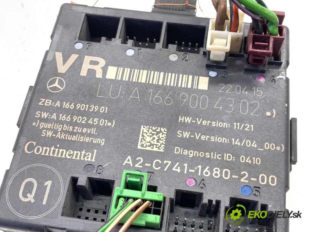 MERCEDES-BENZ W176 liftback 2015 90 kW A 180 (176.042) 1595 Modul Dvere predný pravy A1669004302