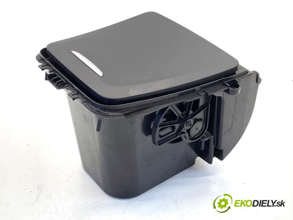 MERCEDES-BENZ W176 liftback 2015 90 kW A 180 (176.042) 1595 Priehradka, kastlík TUNEL: A1766807400