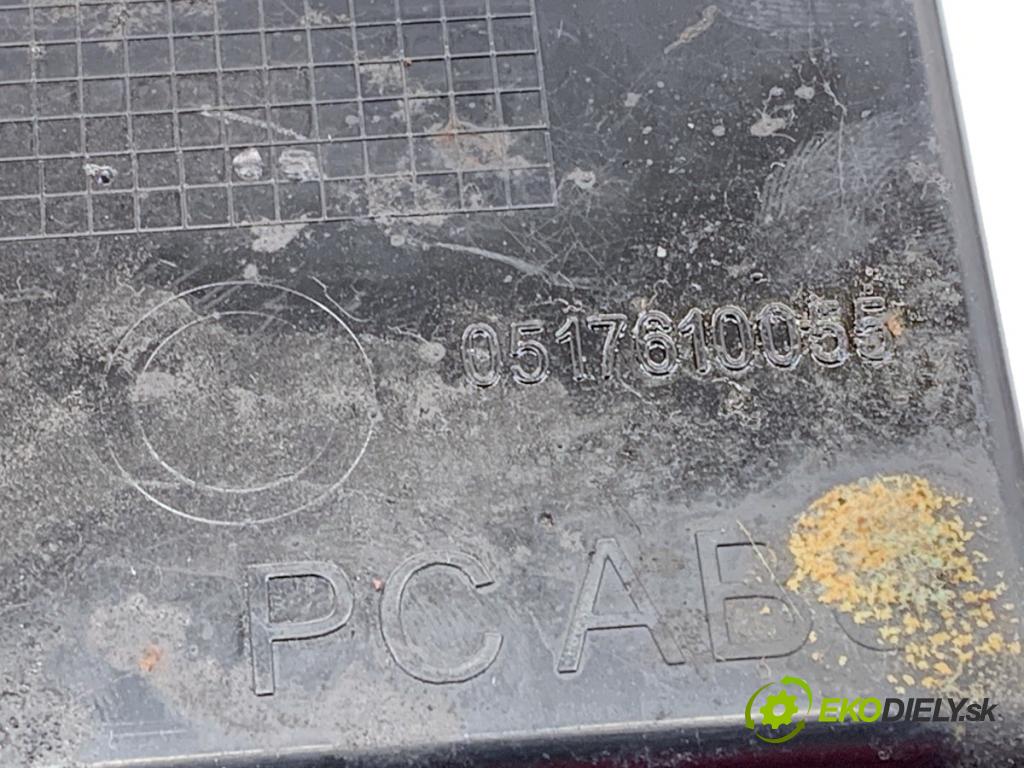 MERCEDES-BENZ W176 liftback 2015 90 kW A 180 (176.042) 1595 Priehradka, kastlík TUNEL: A1766807400