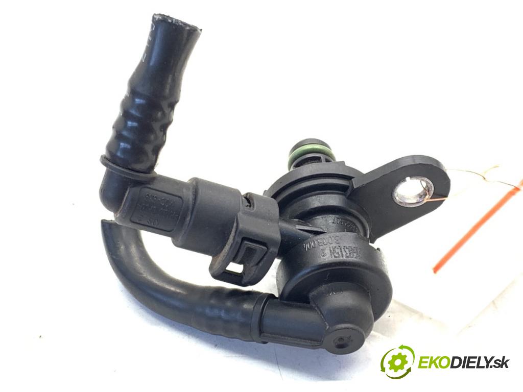 MERCEDES-BENZ W176 liftback 2015 90 kW A 180 (176.042) 1595 Ventil vzduchu A2700180029