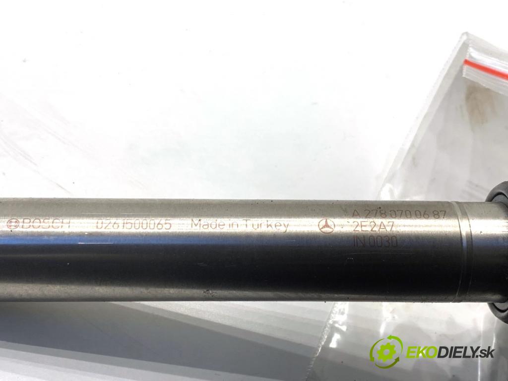 MERCEDES-BENZ W176 liftback 2015 90 kW A 180 (176.042) 1595 Lišta vstrekovacia Vstrekovacie ventily A2700701595 (Vstrekovacia lišta)