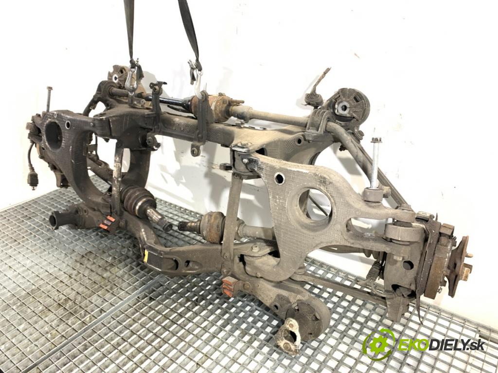 PORSCHE PANAMERA liftback 2010 294 kW 4.8 4S 4806 výztuha zadní část