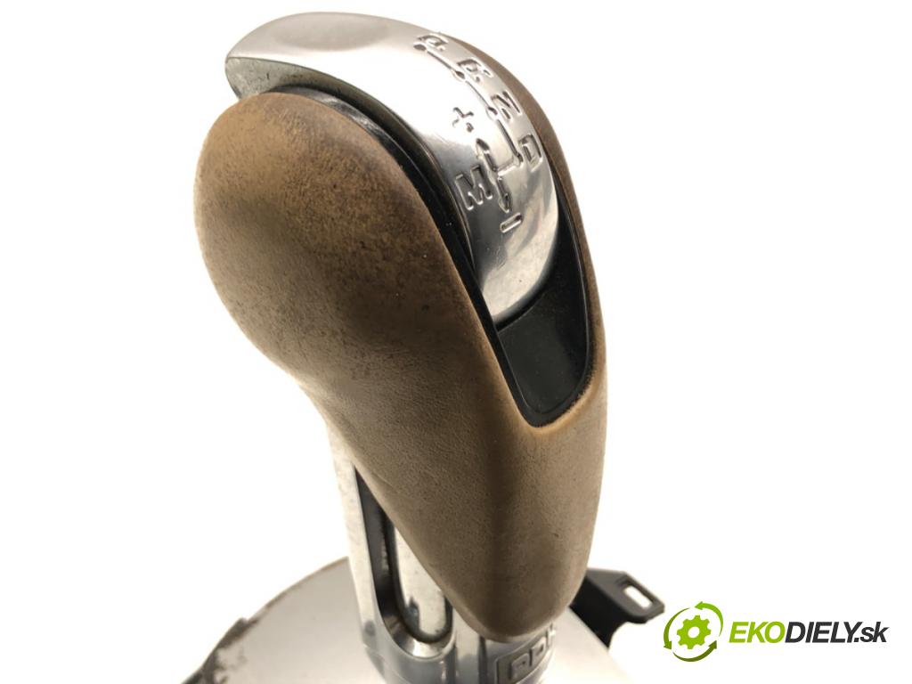 PORSCHE PANAMERA liftback 2010 294 kW 4.8 4S 4806 kulisa  (Řadicí páka (kulisa) )